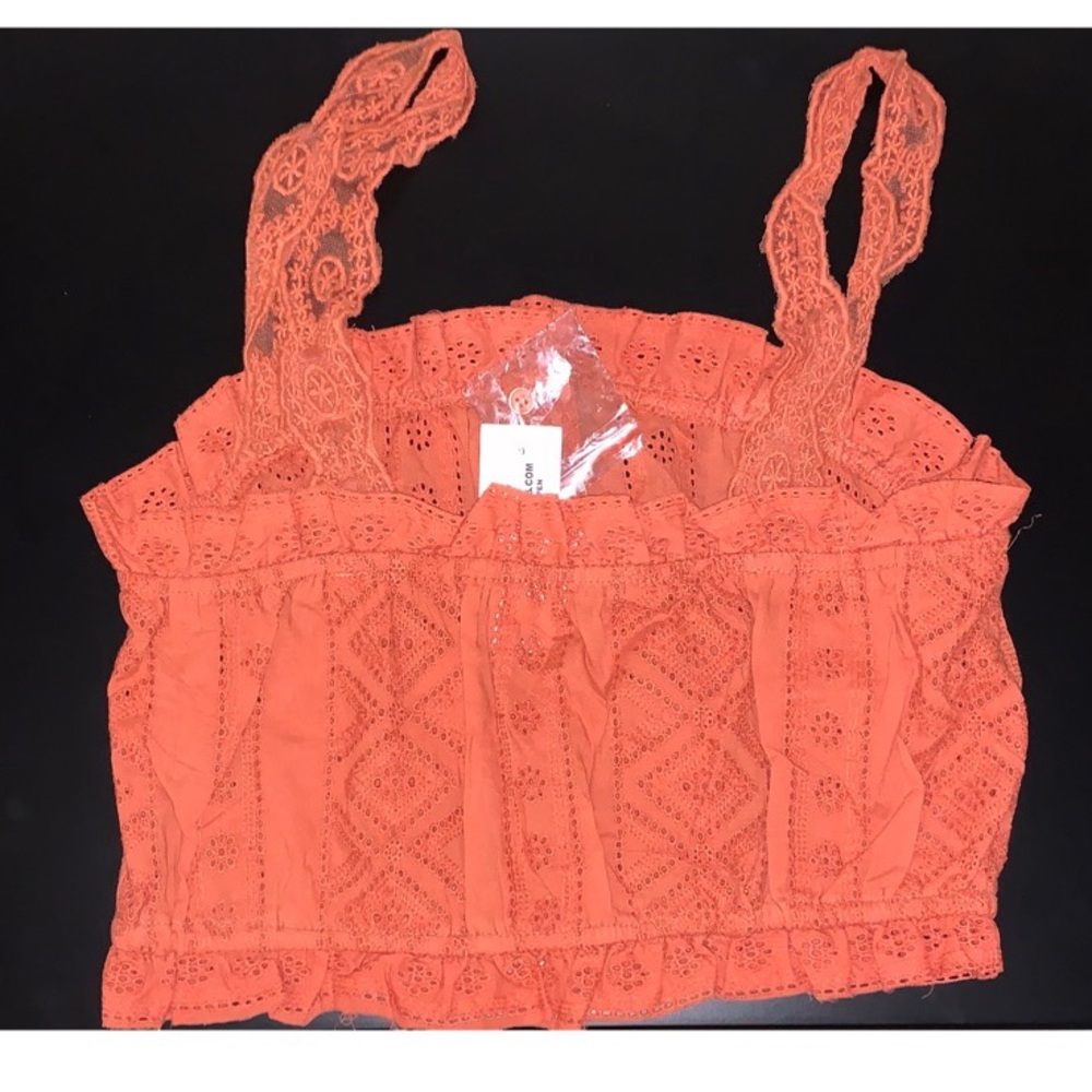 NWT. Rust crop - Picture 2 of 4